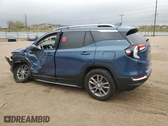 2024 GMC Terrain SLT z VIN 3GKALVEGXRL196080, wystawiony jako Copart lot #54784105 z przebiegiem Nie podano mil oraz Szkoda całkowita • Salvage title. Historia ofert i sprzedaży dostępna na DreamBid. Obrazek 2.