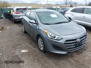 2016 Hyundai Elantra GT with VIN KMHD35LH0GU309974, listed as a IAAI auction lot 42029956 with 139,431 mi miles. Bid and sale history available at carsss.com. Image 1.