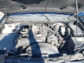 2006 GMC Envoy Denali with VIN 1GKET63M462257064, listed as a IAAI auction lot 40793921 with 179,304 mi miles. Bid and sale history available at carsss.com. Image 10.