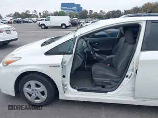 2010 Toyota Prius Four with VIN JTDKN3DUXA1291725, listed as a IAAI auction lot 42161926 with 180,755 mi miles and . Bid and sale history available at DreamBid. Image 6.