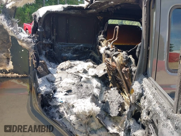 2023 Jeep Gladiator Sport S с VIN 1C6HJTAG4PL501583, выставлен на аукционе IAAI как лот 42622857 с пробегом Не указан миль и . История ставок и продаж доступна на DreamBid. Изображение 8.
