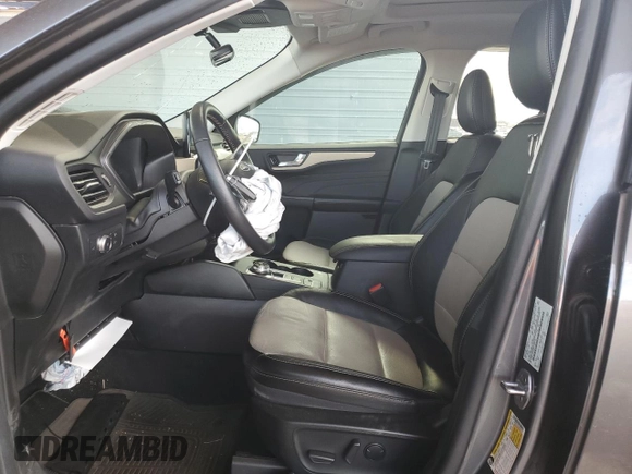 2021 Ford Escape Titanium with VIN 1FMCU9J92MUA08792, listed as a Copart auction lot 59270215 with 29,194 mi miles and Salvage title. Bid and sale history available at DreamBid. Image 7.