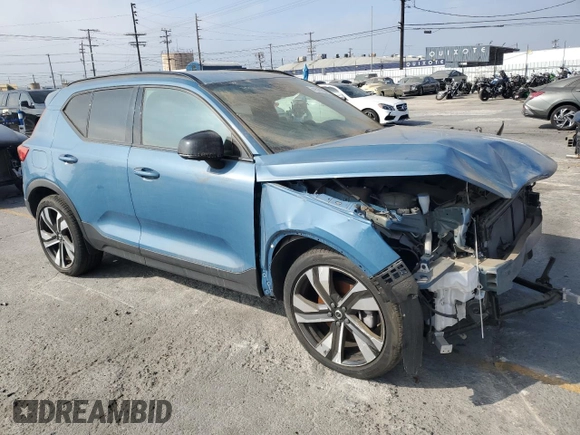 2024 Volvo XC40 Plus Dark Theme with VIN YV4L12UL9R2257599, listed as a Copart auction lot 41537295 with 10,323 mi miles and Salvage title. Bid and sale history available at DreamBid. Image 4.