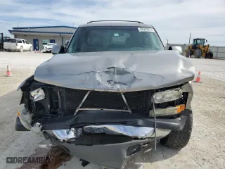 2000 Chevrolet New Tahoe LT with VIN 1GNEC13T5YJ199083, listed as a Copart auction lot 86893824 with 279,013 mi miles and Non Repairable. Bid and sale history available at carsss.com. Image 5.