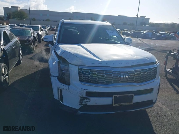 2021 Kia Telluride EX with VIN 5XYP34HC1MG097415, listed as a IAAI auction lot 41694743 with 33,431 mi miles. Bid and sale history available at carsss.com. Image 6.