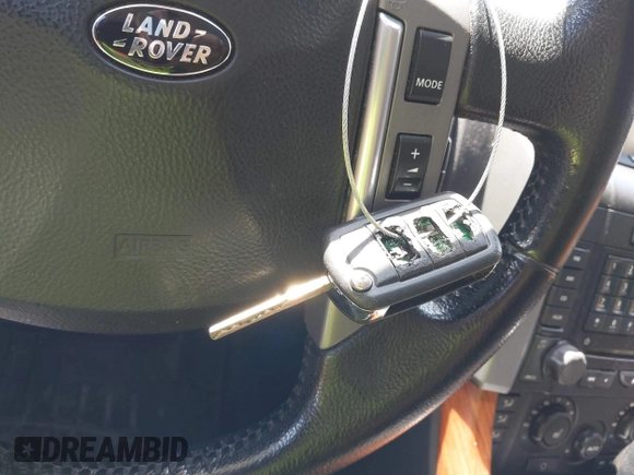 2008 Land Rover Range Rover Sport SC with VIN SALSH23458A182580, listed as a IAAI auction lot 37607070 with 157,019 mi miles and . Bid and sale history available at DreamBid. Image 11.