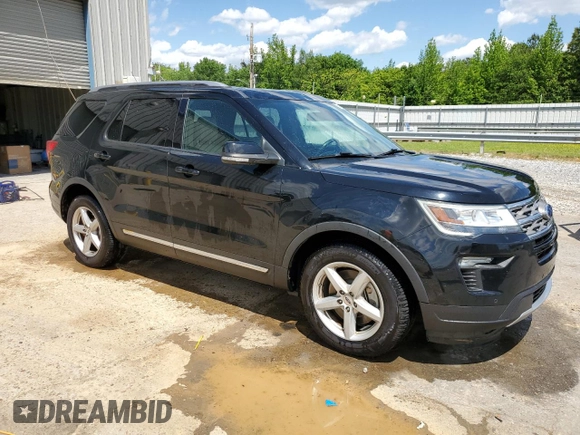 2018 Ford Explorer XLT with VIN 1FM5K7D82JGB94480, listed as a Copart auction lot 55588825 with 98,901 mi miles and Salvage title. Bid and sale history available at DreamBid. Image 4.