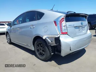 2013 Toyota Prius One with VIN JTDKN3DU1D5650005, listed as a IAAI auction lot 42040252 with 88,286 mi miles. Bid and sale history available at carsss.com. Image 6.