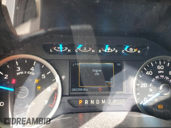 2015 Ford F-150 XL with VIN 1FTEW1CP9FFB87506, listed as a Copart auction lot 60052325 with 262,205 mi miles and Salvage title. Bid and sale history available at DreamBid. Image 9.
