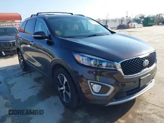 2018 Kia Sorento EX with VIN 5XYPH4A5XJG353687, listed as a IAAI auction lot 41523534 with 75,211 mi miles and . Bid and sale history available at DreamBid. Image 1.