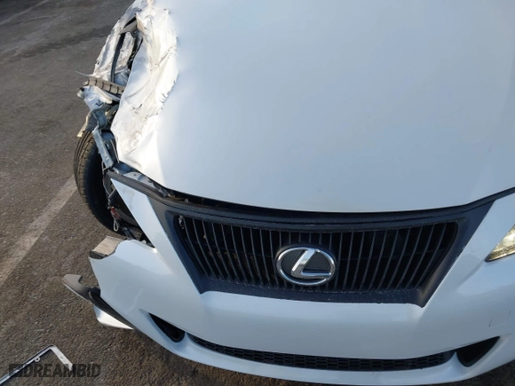 2013 Lexus IS 250 with VIN JTHCF5C27D5063030, listed as a IAAI auction lot 41475197 with 120,501 mi miles. Bid and sale history available at carsss.com. Image 6.