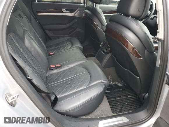2015 Audi A8 4.0T with VIN WAUJ2AFD0FN006646, listed as a Copart auction lot 86164984 with 143,101 mi miles and Salvage title. Bid and sale history available at DreamBid. Image 10.