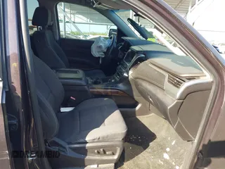2015 Chevrolet Tahoe LS z VIN 1GNSCAKCXFR628303, wystawiony jako IAAI lot #42002698 z przebiegiem 152 141 mil mil oraz . Historia ofert i sprzedaży dostępna na DreamBid. Obrazek 5.