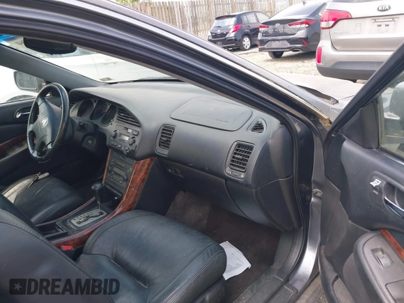 2002 Acura TL with VIN 19UUA56612A054381, listed as a IAAI auction lot 42176864 with 147,175 mi miles. Bid and sale history available at carsss.com. Image 5.