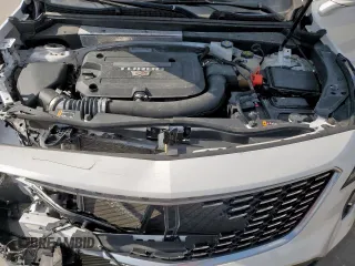2021 Cadillac XT4 FWD Luxury z VIN 1GYAZAR49MF084676, wystawiony jako Copart lot #59765515 z przebiegiem 32 480 mil mil oraz Czysty tytuł • Clean title. Historia ofert i sprzedaży dostępna na DreamBid. Obrazek 11.