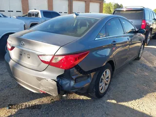 2011 Hyundai Sonata GLS with VIN 5NPEB4AC3BH249656, listed as a IAAI auction lot 41996254 with 112,643 mi miles. Bid and sale history available at carsss.com. Image 4.
