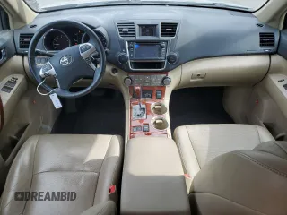 2013 Toyota Highlander Limited with VIN 5TDDK3EHXDS260419, listed as a Copart auction lot 60664025 with 76,962 mi miles and Salvage title. Bid and sale history available at DreamBid. Image 8.