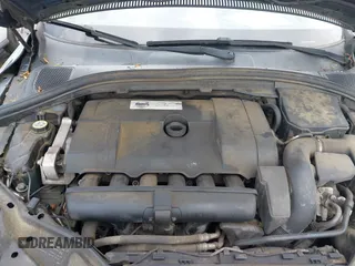 2010 Volvo XC60 3.2L z VIN YV4960DZ1A2052433, wystawiony jako IAAI lot #42222360 z przebiegiem 224 778 mil mil oraz . Historia ofert i sprzedaży dostępna na DreamBid. Obrazek 10.
