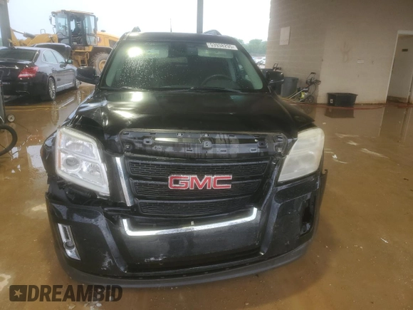 2011 GMC Terrain SLE-2 with VIN 2CTFLSE56B6227547, listed as a Copart auction lot 53938295 with 189,462 mi miles and Salvage Title. Bid and sale history available at DreamBid. Image 5.