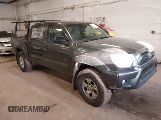 2014 Toyota Tacoma with VIN 3TMLU4EN3EM151917, listed as a IAAI auction lot 41769083 with 216,910 mi miles. Bid and sale history available at carsss.com. Image 1.