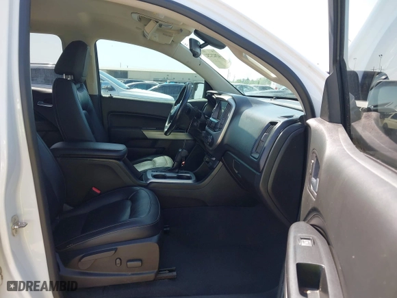 2019 Chevrolet Colorado 2WD LT with VIN 1GCGSCEN8K1266572, listed as a IAAI auction lot 42023232 with 82,394 mi miles. Bid and sale history available at carsss.com. Image 5.