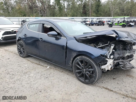2019 Mazda Mazda3 Hatchback w/Premium Pkg with VIN JM1BPANM3K1115789, listed as a Copart auction lot 86248544 with 0 mi miles and Non Repairable. Bid and sale history available at carsss.com. Image 4.