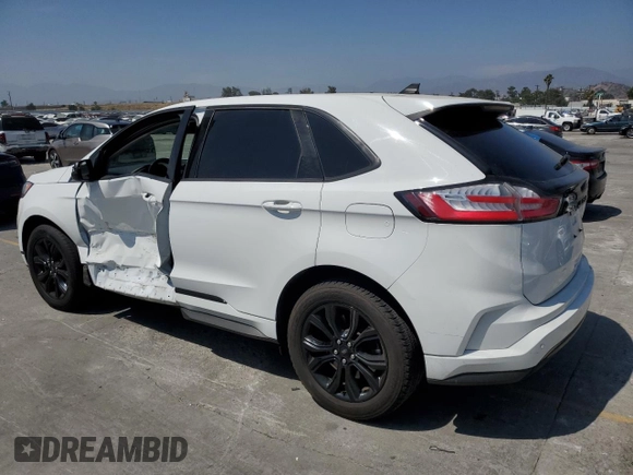 2022 Ford Edge SE with VIN 2FMPK4G99NBA21161, listed as a Copart auction lot 61103195 with 39,859 mi miles and Salvage title. Bid and sale history available at DreamBid. Image 2.