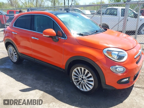 2016 FIAT 500X Lounge z VIN ZFBCFXDT5GP383186, wystawiony jako IAAI lot #42142047 z przebiegiem 163 900 mil mil oraz . Historia ofert i sprzedaży dostępna na DreamBid. Obrazek 1.