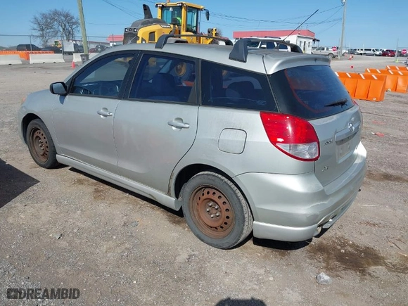 2003 Toyota Matrix Std with VIN 2T1KR32E73C156717, listed as a IAAI auction lot 42006627 with 204,090 mi miles. Bid and sale history available at carsss.com. Image 3.