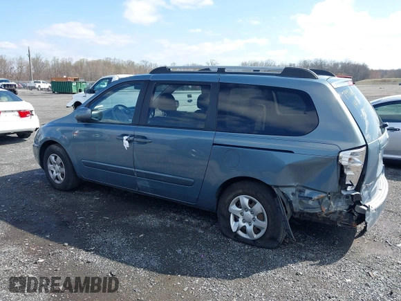 2008 Kia Sedona LX with VIN KNDMB233686204047, listed as a IAAI auction lot 41904157 with 123,700 mi miles. Bid and sale history available at carsss.com. Image 14.
