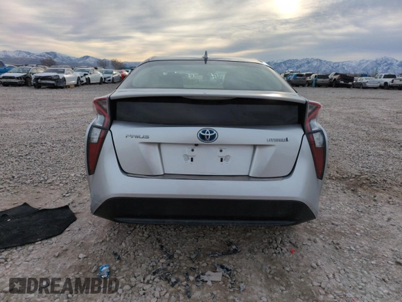 2017 Toyota Prius Two z VIN JTDKBRFUXH3579915, wystawiony jako Copart lot #49312995 z przebiegiem 117 884 mil mil oraz Szkoda całkowita • Salvage title. Historia ofert i sprzedaży dostępna na DreamBid. Obrazek 6.