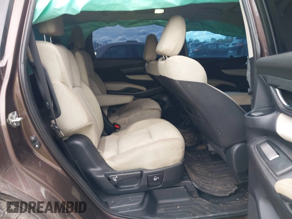 2019 Subaru Ascent Premium z VIN 4S4WMAFD6K3431745, wystawiony jako IAAI lot #42269721 z przebiegiem 131 343 mil mil oraz . Historia ofert i sprzedaży dostępna na DreamBid. Obrazek 8.