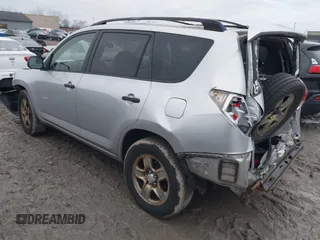 2008 Toyota RAV4 with VIN JTMBD33V985191308, listed as a IAAI auction lot 41197580 with 203,862 mi miles. Bid and sale history available at carsss.com. Image 3.