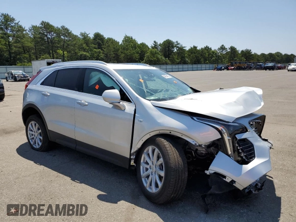 2022 Cadillac XT4 AWD Luxury with VIN 1GYFZBR45NF118075, listed as a Copart auction lot 58654423 with 1,982 mi miles and . Bid and sale history available at carsss.com. Image 4.