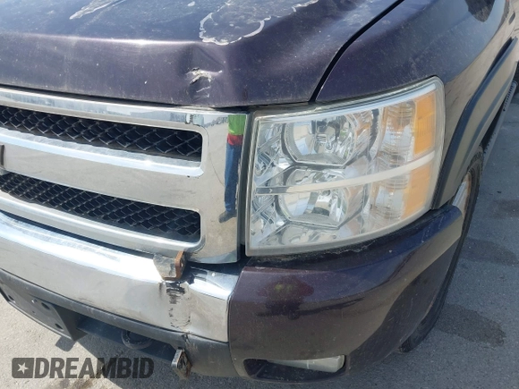 2008 Chevrolet Silverado 1500 LTZ with VIN 2GCEK133281291595, listed as a IAAI auction lot 42031720 with 245,872 mi miles and . Bid and sale history available at DreamBid. Image 18.