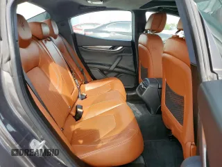 2017 Maserati Ghibli z VIN ZAM57XSA9H1206127, wystawiony jako Copart lot #56883775 z przebiegiem 13 439 mil mil oraz Czysty tytuł • Clean title. Historia ofert i sprzedaży dostępna na DreamBid. Obrazek 11.