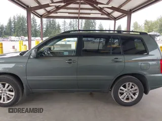 2007 Toyota Highlander z VIN JTEGW21A870018994, wystawiony jako IAAI lot #42141264 z przebiegiem 226 076 mil mil oraz . Historia ofert i sprzedaży dostępna na DreamBid. Obrazek 14.