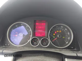 2007 Volkswagen GTI z VIN WVWFV71K17W015991, wystawiony jako IAAI lot #42488278 z przebiegiem 169 082 mil mil oraz . Historia ofert i sprzedaży dostępna na DreamBid. Obrazek 7.
