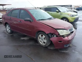2006 Ford Focus S with VIN 1FAFP34N66W239691, listed as a IAAI auction lot 42188360 with 135,628 mi miles and . Bid and sale history available at carsss.com. Image 1.