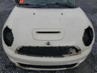 2011 MINI Hardtop S with VIN WMWSV3C52BTY12370, listed as a Copart auction lot 50235085 with Not Provided miles and Salvage Title. Bid and sale history available at DreamBid. Image 11.
