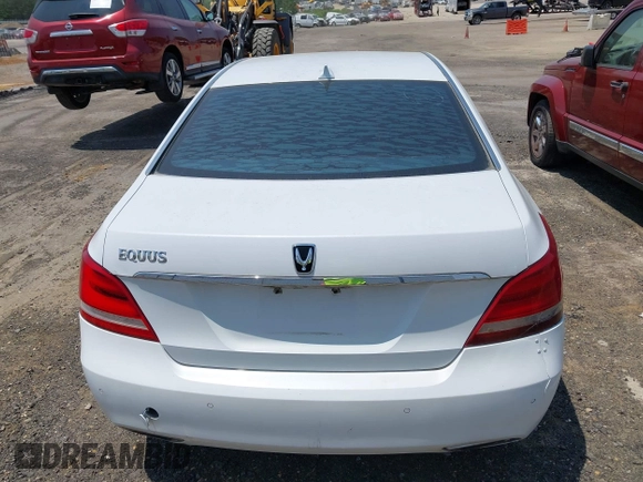 2014 Hyundai Equus Signature z VIN KMHGH4JHXEU087162, wystawiony jako IAAI lot #42318205 z przebiegiem 83 352 mil mil oraz . Historia ofert i sprzedaży dostępna na DreamBid. Obrazek 17.