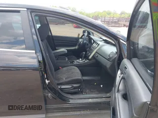 2011 Mazda CX-7 i Sport z VIN JM3ER2B54B0389008, wystawiony jako IAAI lot #42425348 z przebiegiem 215 742 mil mil oraz . Historia ofert i sprzedaży dostępna na DreamBid. Obrazek 5.