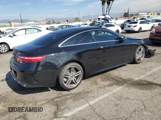 2019 Mercedes-Benz E-Class E 450 with VIN WDD1J6HBXKF116113, listed as a Copart auction lot 42472944 with 35,638 mi miles and Salvage Title. Bid and sale history available at carsss.com. Image 3.
