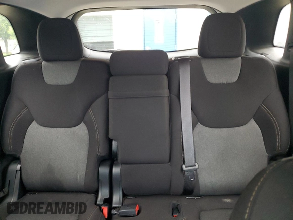 2020 Jeep Cherokee Latitude Tech Connect z VIN 1C4PJLCB6JD620386, wystawiony jako Copart lot #60409655 z przebiegiem 80 831 mil mil oraz Nie do naprawy • Non repairable. Historia ofert i sprzedaży dostępna na DreamBid. Obrazek 10.