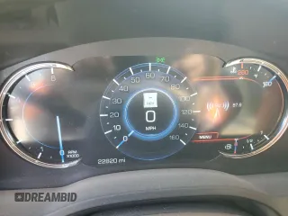 2018 Cadillac Escalade ESV Platinum z VIN 1GYS4KKJ0JR356583, wystawiony jako Copart lot #78004204 z przebiegiem 22 820 mil mil oraz Szkody całkowita. Historia ofert i sprzedaży dostępna na DreamBid. Obrazek 9.