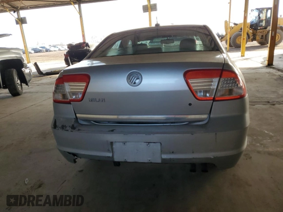 2009 Mercury Milan with VIN 3MEHM07ZX9R628848, listed as a Copart auction lot 87512545 with 146,714 mi miles and Salvage title. Bid and sale history available at DreamBid. Image 6.