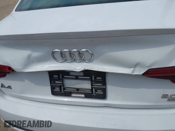 2018 Audi A4 Premium Plus z VIN WAULMAF47JA100901, wystawiony jako IAAI lot #42114793 z przebiegiem 101 899 mil mil oraz . Historia ofert i sprzedaży dostępna na DreamBid. Obrazek 19.