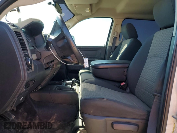 2011 Ram 2500 Laramie z VIN 3D7UT2CL9BG554457, wystawiony jako Copart lot #46807275 z przebiegiem 135 591 mil mil oraz Szkoda całkowita • Salvage title. Historia ofert i sprzedaży dostępna na DreamBid. Obrazek 7.