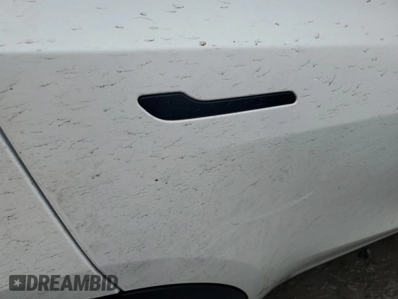 2023 Tesla Model Y Long Range z VIN 7SAYGDEE1PA114563, wystawiony jako Copart lot #44423505 z przebiegiem Nie podano mil oraz Szkody całkowita. Historia ofert i sprzedaży dostępna na DreamBid. Obrazek 10.