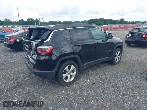 2018 Jeep Compass Latitude z VIN 3C4NJDBB1JT392421, wystawiony jako IAAI lot #42708673 z przebiegiem 166 856 mil mil oraz . Historia ofert i sprzedaży dostępna na DreamBid. Obrazek 4.